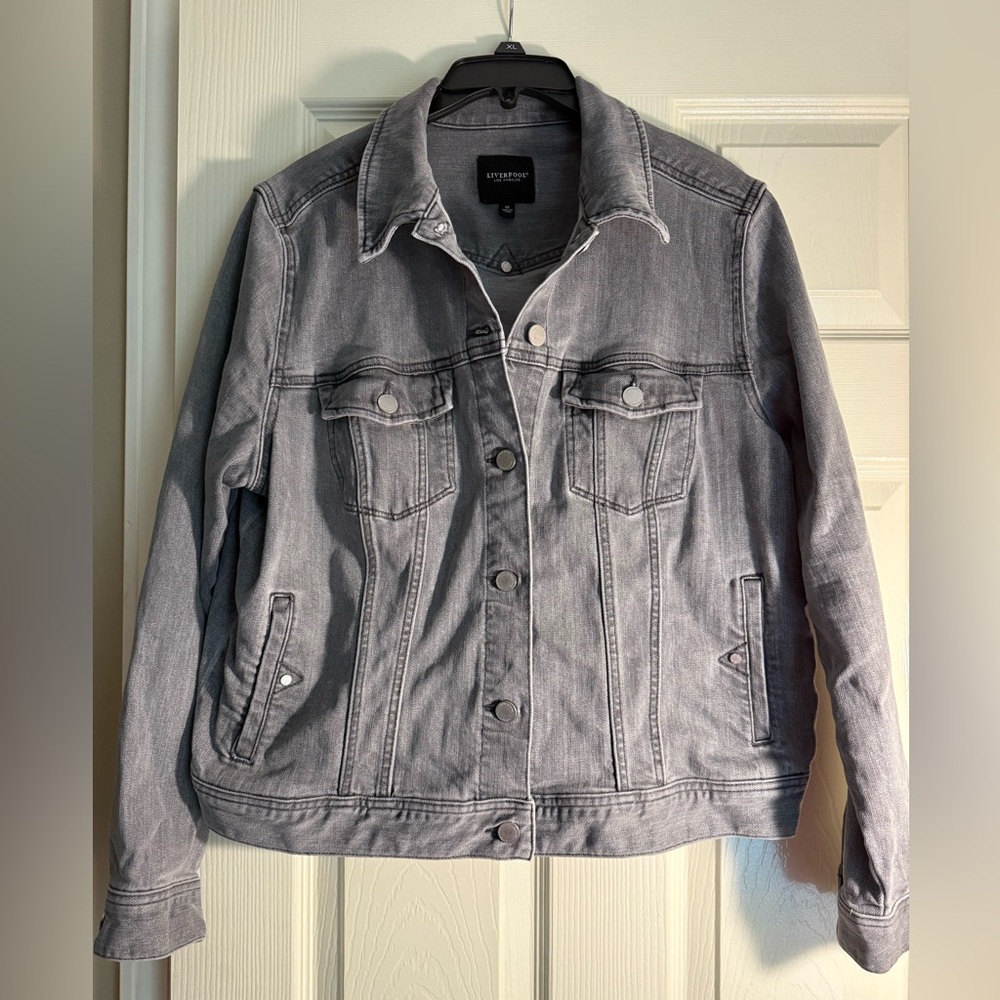 Liverpool Gray Jean Jacket stretch. Women’s 1x
